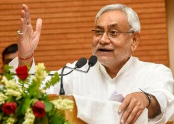 बंगाल की राह पर चलता बिहार, राज्य में मोबाइल सेवाएं हो सकती हैं ठप्प