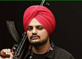 सिद्धू मूसेवाला की गोली मारकर हत्या, AAP सरकार ने एक दिन पहले घटाई थी सुरक्षा