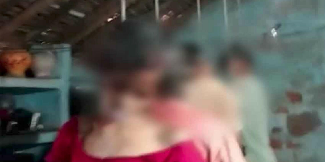 ब्राह्मण परिवार ने गरीबी के कारण खुदकुशी कर ली, ब्राह्मणों को ‘अत्याचारी’ बताने वालों शर्म करो