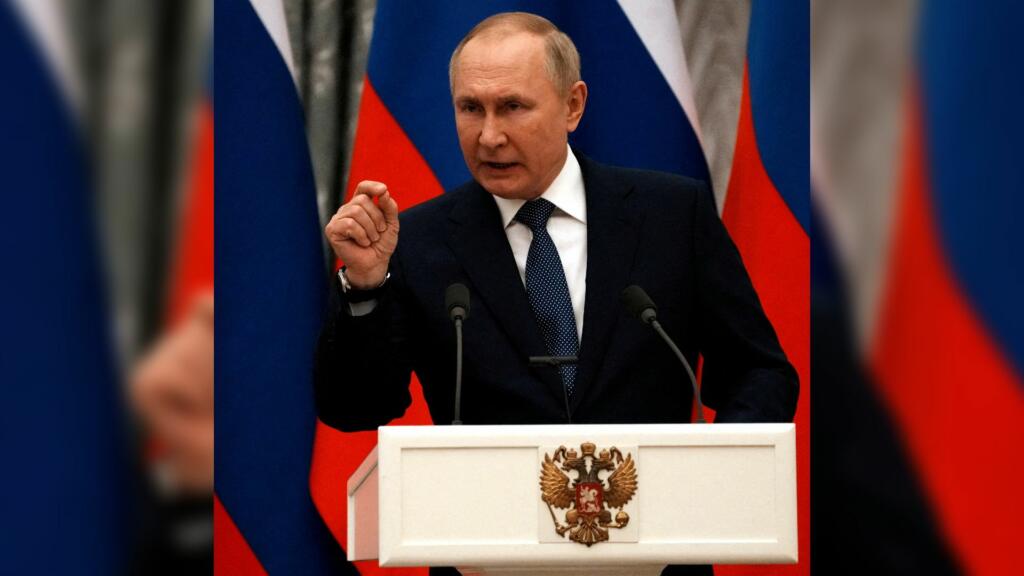 Russian President vladimir Putin mentions plunder of india in his speech