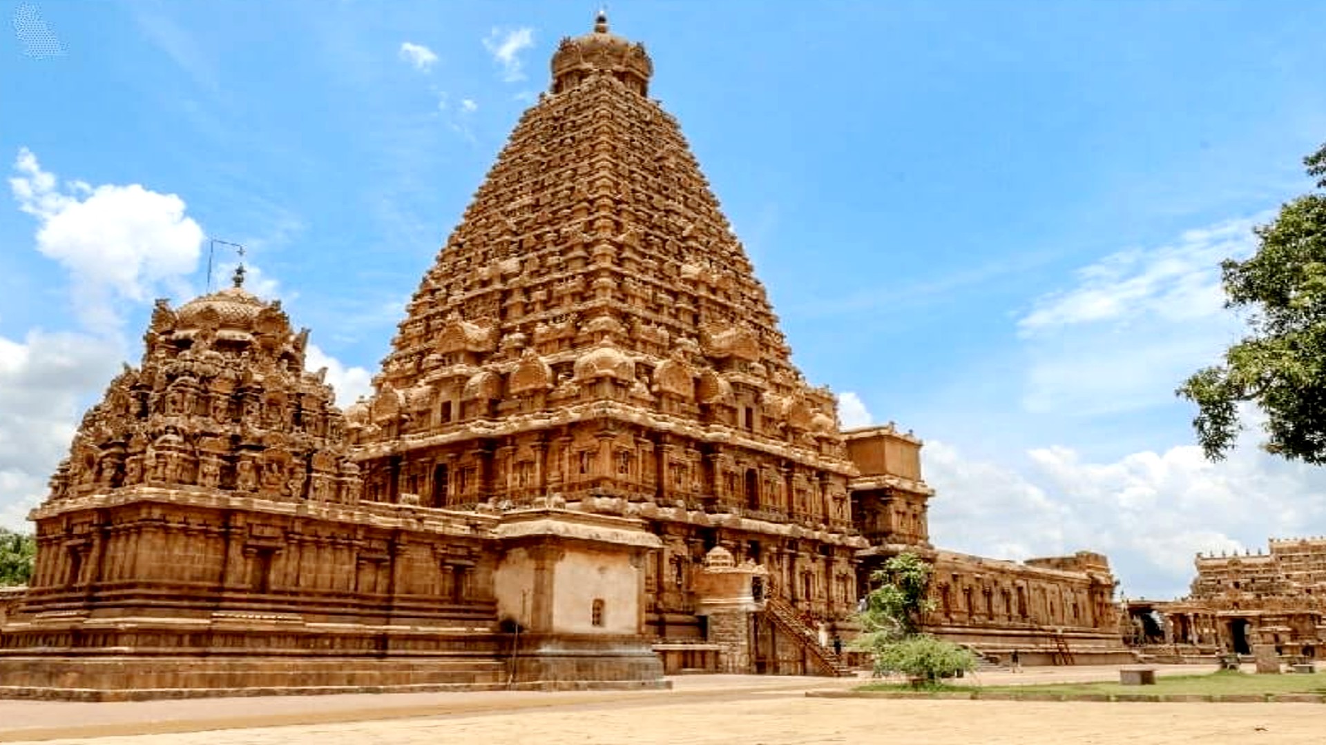 brihadeshwara temple