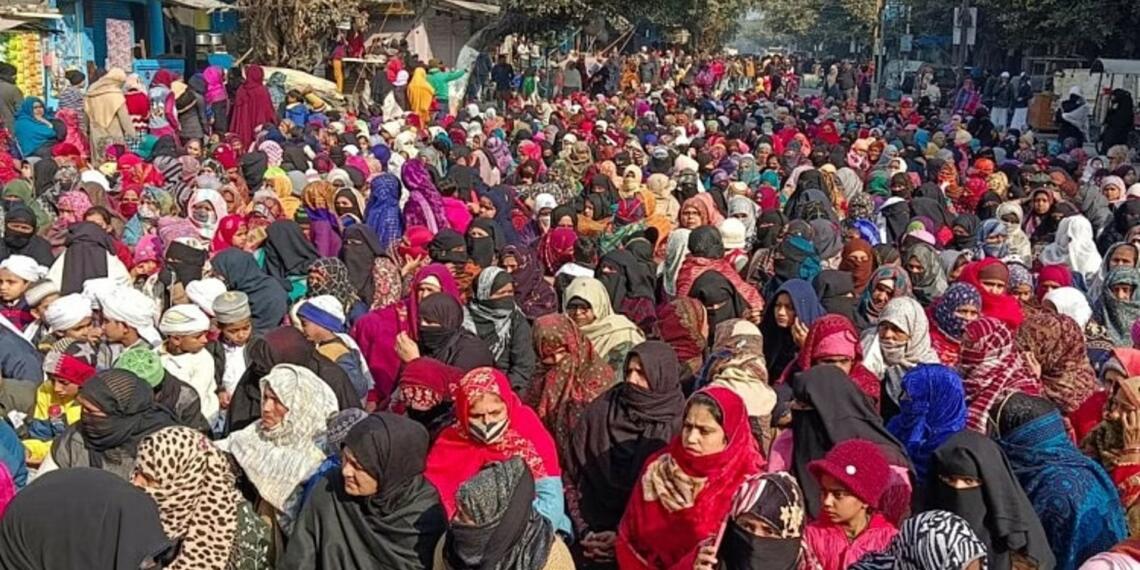 haldwani-encroachment-needs-to-be-bulldozed-off-the-face-of-india-or-it-will-set-terrible-precedence