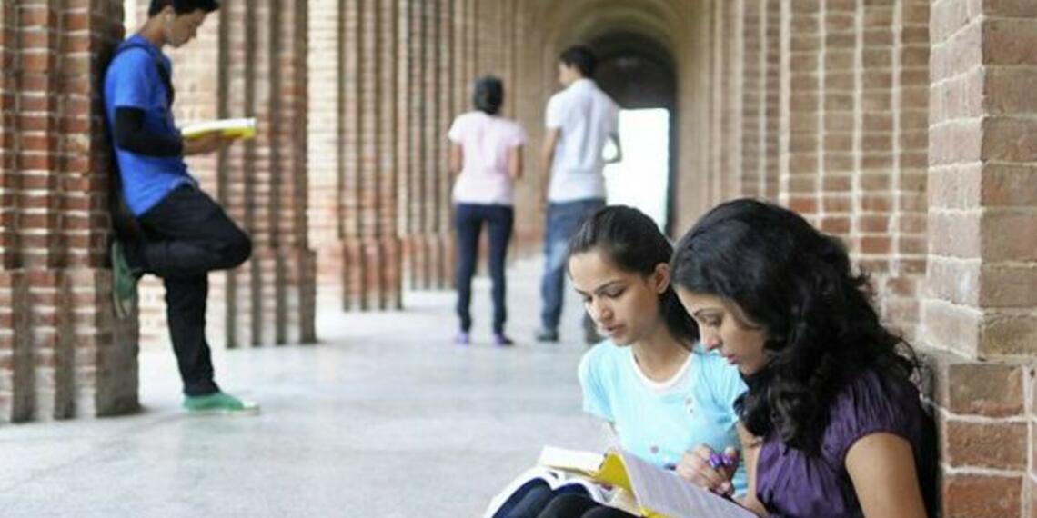Is Engineering losing its Appeal: Reasons behind this Trend