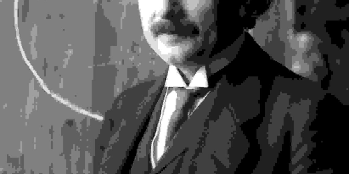 Albert Einstein Biography in Hindi