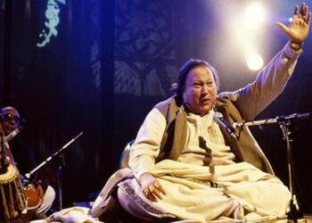 मीराबाई के भजन को चोरी करना कहाँ की कला है नुसरत फतेह अली खान?