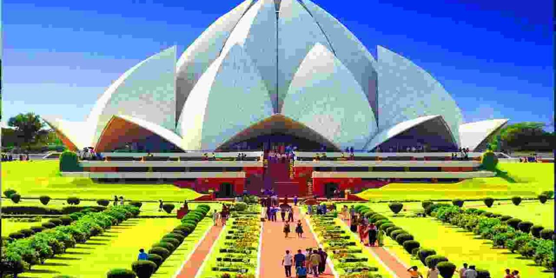 Lotus Temple Kahan Hai
