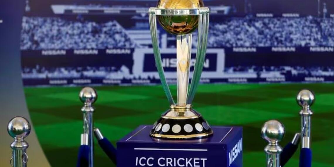 वर्ल्ड कप में कुछ माह शेष है, और कोई उत्सुकता ही नहीं!