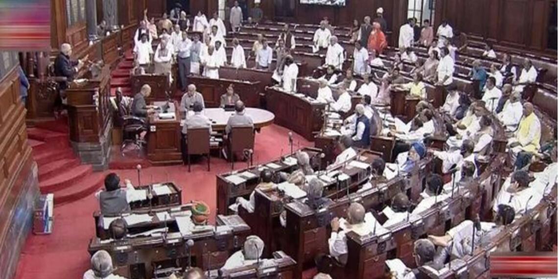 केंद्र ने साधा एक ही तीर से दो निशाना