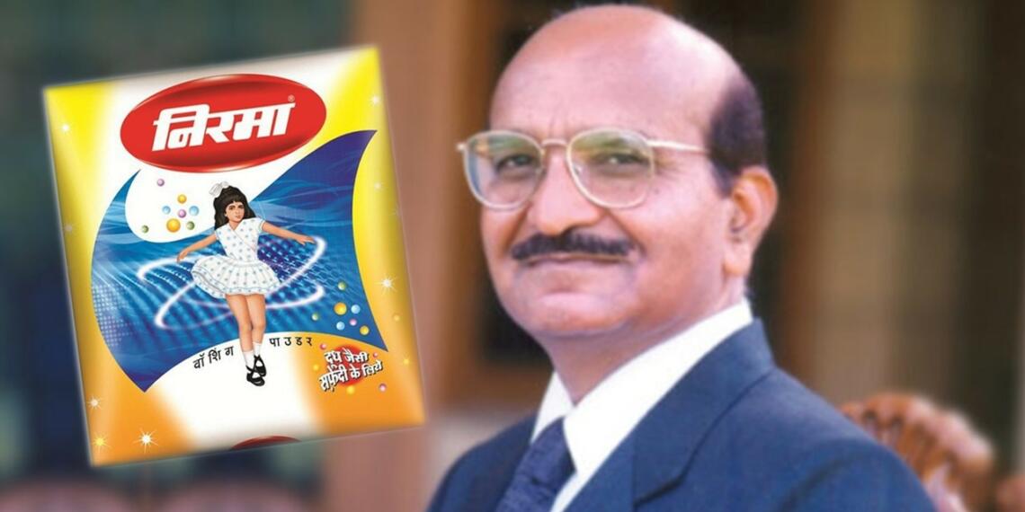 कैसे साइकिल पर डिटर्जेंट बेचते बेचते करसनभाई पटेल ने रची Nirma के सफलता की कथा