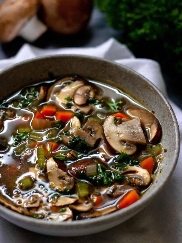 9 Health Benefits and Nutrition Facts of Mushroom Soup - tfipost.in