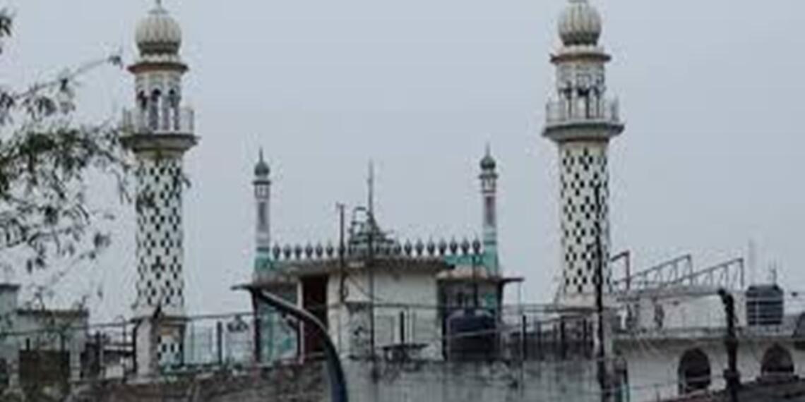 उत्तराखंड: देहरादून के 28 हिंदू बाहुल गांवों में अब हिंदू ही हो गए अल्पसंख्यक, जानें क्या है माजरा