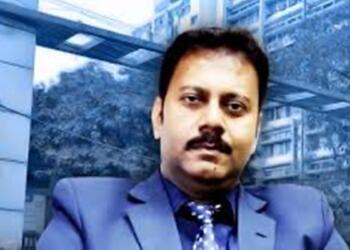 जूनियर डॉक्‍टर दुष्‍कर्म व हत्‍या के मामले में आरजी कर मेडिकल कॉलेज अस्‍पताल के तत्‍कालीन प्रिंसिपल संदीप घोष की भूमिका संदिग्‍ध, सीबीआई ने कसा शिकंजा