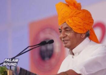 पुण्यतिथि विशेष : राम मंदिर के लिये मुख्यमंत्री की कुर्सी पर लात मारने से लेकर नकल अध्यादेश लाने तक, पद्म विभूषण कल्याण सिंह को आज ऐसे याद कर रहा है देश.