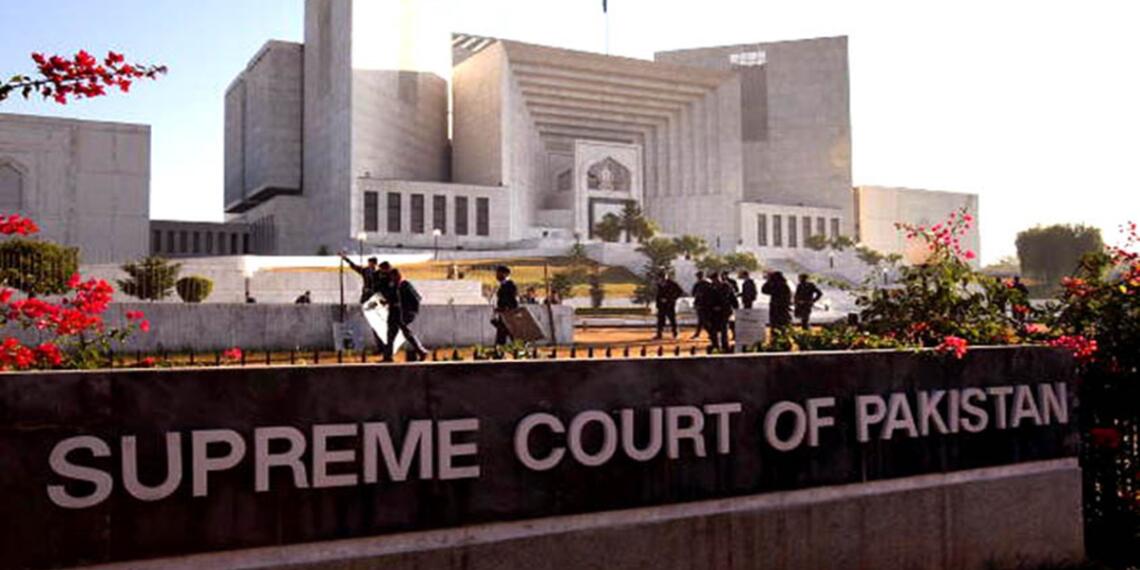 पाकिस्तान के चीफ जस्टिस को सिर काटने की दी धमकी, सुप्रीम कोर्ट और कट्टरपंथियों के बीच बढ़ा तनाव, जानें क्यों ?