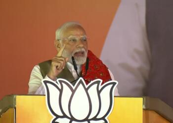 डंके की चोट पर मोदी बोले- दुनिया की कोई ताकत J&K में 370 की वापसी नहीं करा सकती