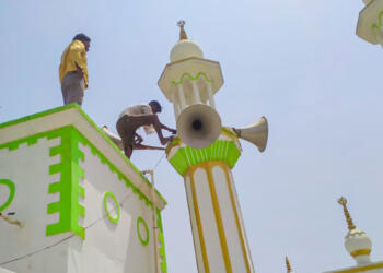 ढाई मोर्चे से भी आगे निकलती दुश्मनों की साजिश: