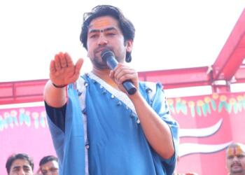 पंडित धीरेन्द्र कृष्ण शास्त्री,