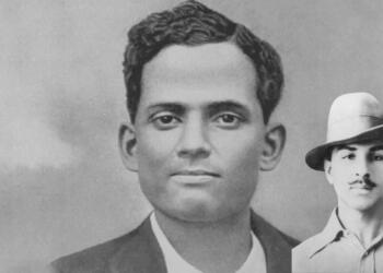 भगत सिंह ने बटुकेश्वर से बांग्ला सीखी और उनकी सहायता से कार्ल मार्क्स की किताबें भी पढ़ी।