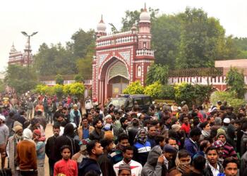 एएमयू बांग्लादेशी छात्र इस्कॉन