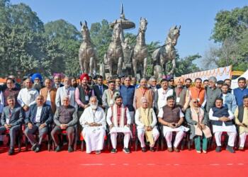 जन-जन तक पहुंचेंगे गीता के उपदेश; कुरुक्षेत्र में CM सैनी ने किया ‘अंतर्राष्ट्रीय गीता महोत्सव’ का आगाज
