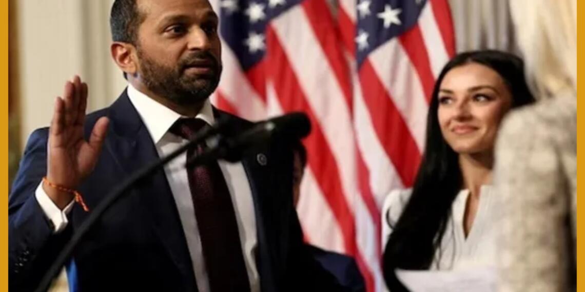 काश पटेल ने गीता पर हाथ रखककर ली FBI डायरेक्टर पद की शपथ