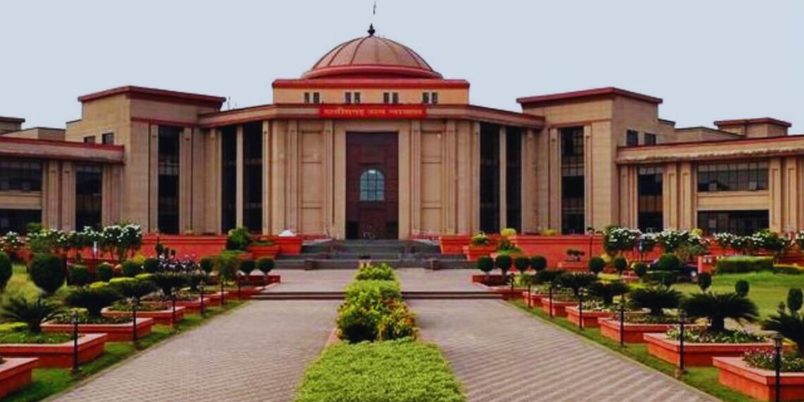 पीड़िता ने मृत्यु से पहले अपने बयान में कहा था कि उसके पति द्वारा किए गए अप्राकृतिक यौन कृत्य के कारण उसकी तबीयत बिगड़ गई थी