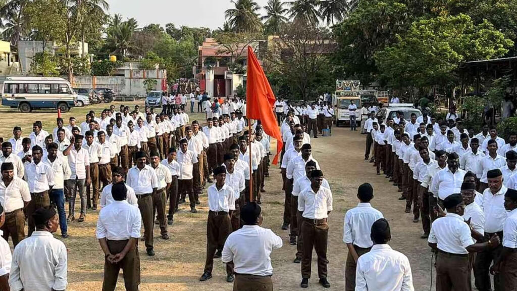 RSS शाखा पत्थरबाजी महाराष्ट्र