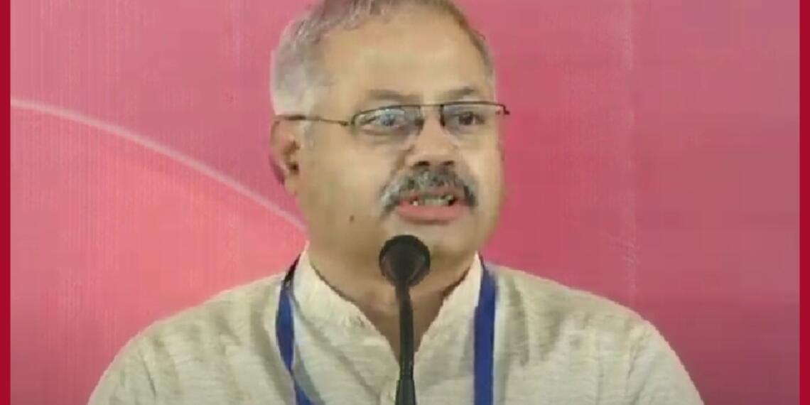 श्री सुनील आंबेकर (अखिल भारतीय प्रचार प्रमुख) की प्रेस वार्ता