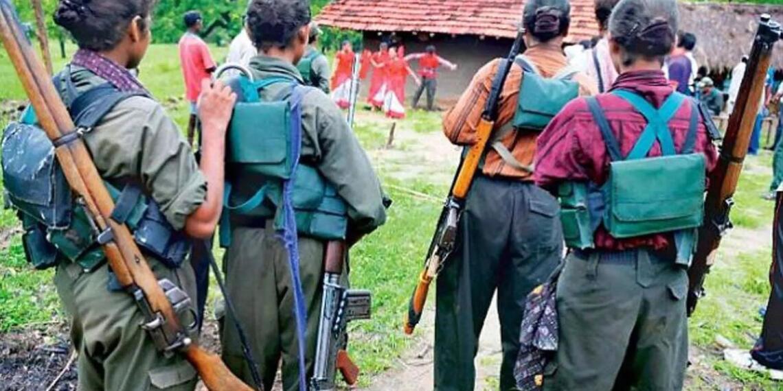 ‘लाल आतंक’ के खात्मे का अभियान जारी: सुरक्षाबलों ने 22 और नक्सलियों को किया ढेर