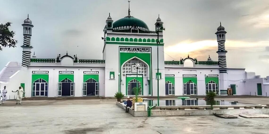 संभल की शाही जामा मस्जिद जिसे लेकर हो रहा है हालिया विवाद