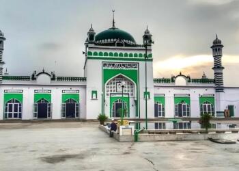 संभल की शाही जामा मस्जिद जिसे लेकर हो रहा है हालिया विवाद