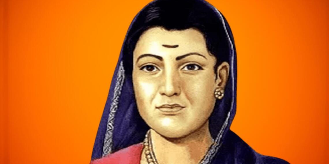 महिला शिक्षा की नायिका बनीं सावित्री फुले को सबसे पहले अपने घर में शिक्षा के लिए संघर्ष करना पड़ा था