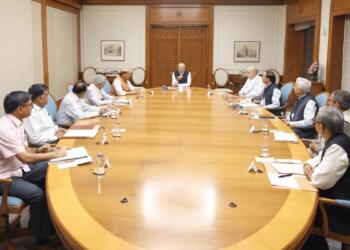 इससे पहले 23 अप्रैल को हुई थी CCS की एक और बैठक