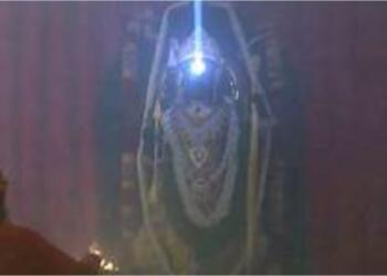 अयोध्या में रामनवमी पर रामलला का हुआ सूर्यतिलक