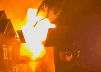 पहलगाम हमले के गुनहगारों पर एक्शन शुरू: IED से उड़ाया गया आतंकी आदिल का घर, आसिफ के घर पर चला बुलडोज़र