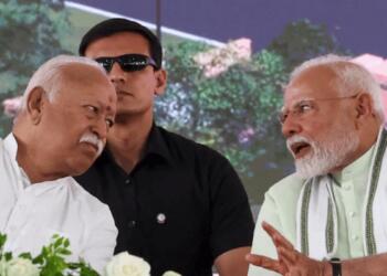 संघ प्रमुख मोहन भागवत और पीएम नरेंद्र मोदी
