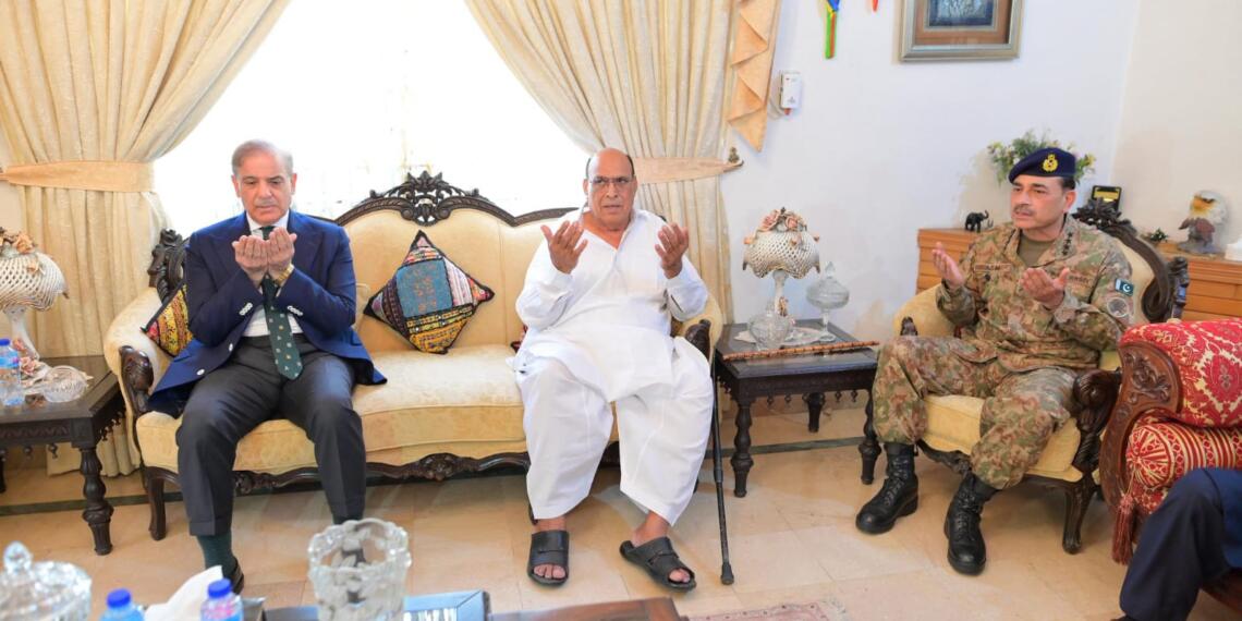 पाकिस्तान के पीएम शहबाज़ ने कबूला ‘ऑपरेशन सिंदूर’ का सच, कहा- ‘रात 2:30 बजे मुनीर का फोन आया…’