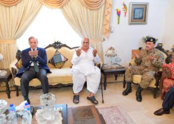 पाकिस्तान के पीएम शहबाज़ ने कबूला ‘ऑपरेशन सिंदूर’ का सच, कहा- ‘रात 2:30 बजे मुनीर का फोन आया…’