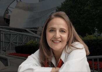 पाकिस्तान की मशहूर अभिनेत्री हिना ख्वाजा बायत (चित्र: सोशल मीडिया)