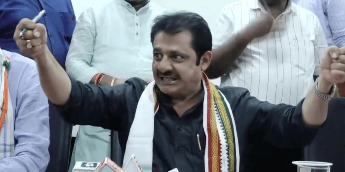 कर्नाटक के मंत्री ज़मीर अहमद खान