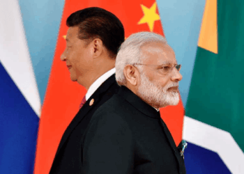 पीएम मोदी और चीन के राष्ट्रपति जिनपिंग (File Photo)