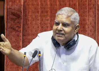 आपातकाल में जोड़े गए शब्द नासूर हैं: संविधान से ‘सेक्युलर और सोशलिस्ट’ हटाने की मांग के बीच VP धनखड़ का बड़ा बयान