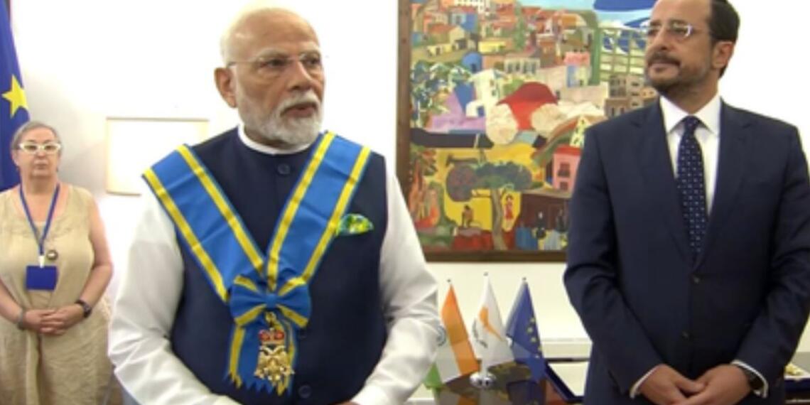 पीएम मोदी को मिला साइप्रस का सर्वोच्च सम्मान