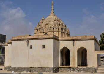 Hindu temples in Iran