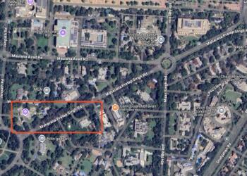 गूगल मैप्स पर बदला हुआ अकबर रोड का नाम