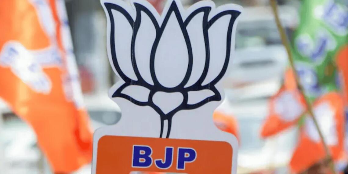 उत्तराखंड में भाजपा के वर्तमान प्रदेश अध्यक्ष महेंद्र भट्ट को दोबारा मौका दिए जाने की चर्चा जोरों पर है (FILE PHOTO)