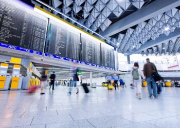 इस साल अमेरिका में 7,500 नए करोड़पति आएंगे (Photo- Canva)