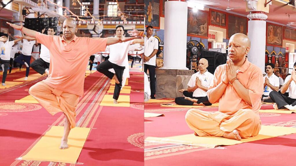 गोरखपुर में योग करते सीएम योगी
