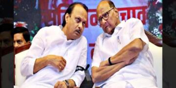 अजित पवार और उनके चाचा शरद पवार (FILE PHOTO)