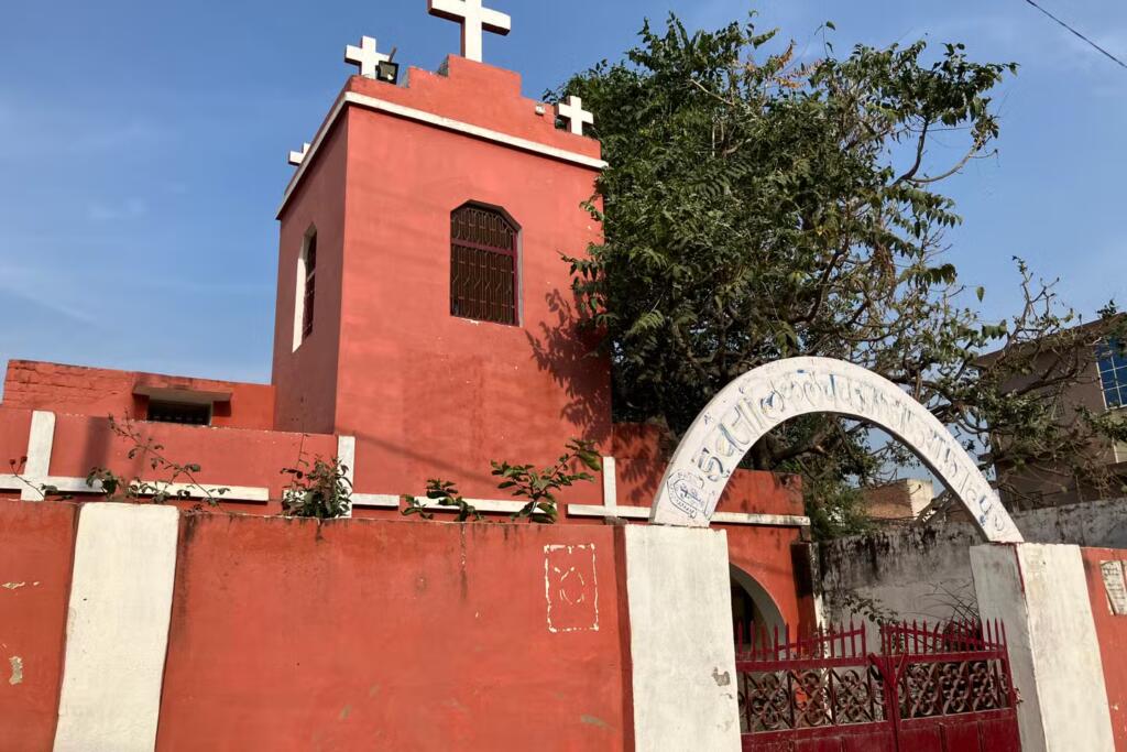 जबलपुर में सामने आया धर्मांतरण का मामला, बीमार महिला पर बनाया गया ईसाई धर्म अपनाने का दबाव